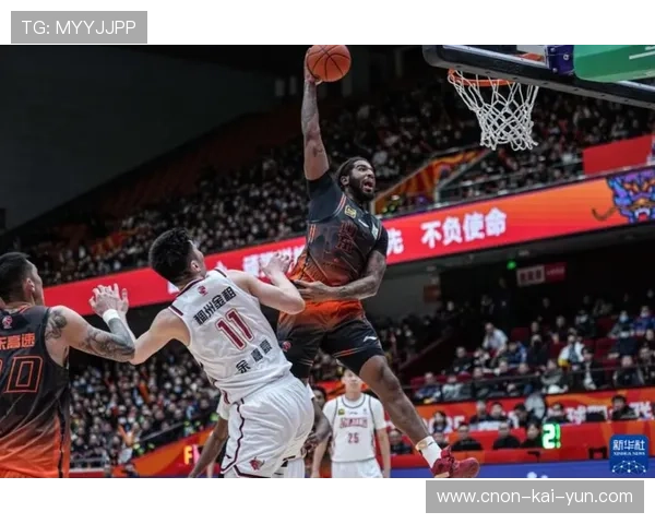 山东高速男篮新赛季外线变革，三分球战术震撼出击