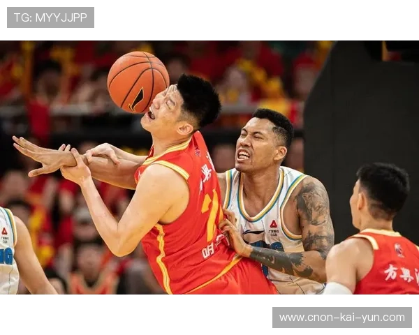 广厦快攻连取12分，北京防线失衡